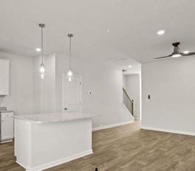 1410 Port Harbor Ct, Townhouse with 3 bedrooms, 3 bathrooms and null parking in Spartanburg SC | Image 7