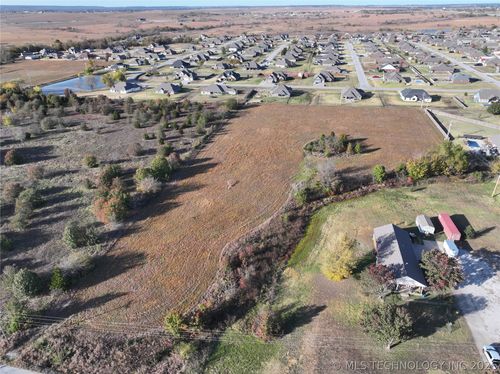 3855 E 126th St N, Skiatook, OK, 74070-3308 | Card Image