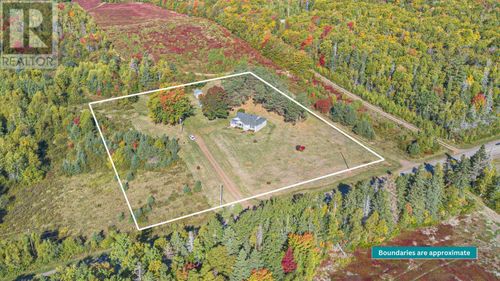 2552 Wood Islands Rd, Caledonia, PE, C0A1R0 | Card Image