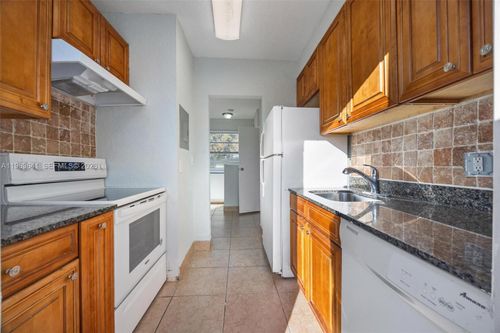 2525 N 23rd Ave, Hollywood, FL, 33020-1609 | Card Image