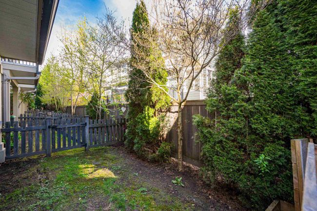 35 - 8418 163 Street, Townhouse with 3 bedrooms, 2 bathrooms and 2 parking in Surrey BC | Image 37