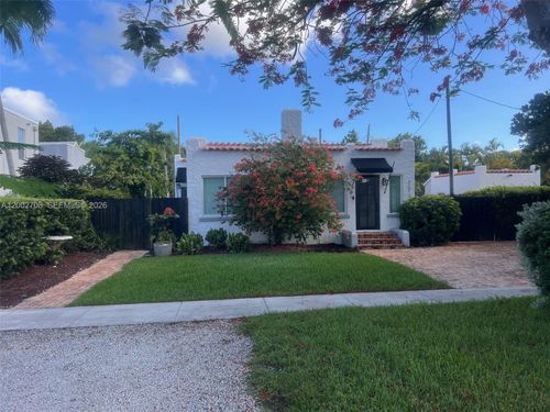 2272 Sw 11th Ter, Miami, FL, 33135-5007 | Card Image