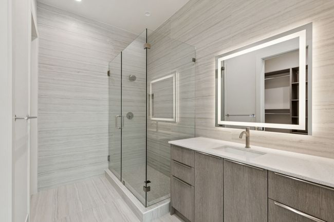 201 Morningside Dr, Townhouse with 3 bedrooms, 5 bathrooms and null parking in Roanoke TX | Image 25