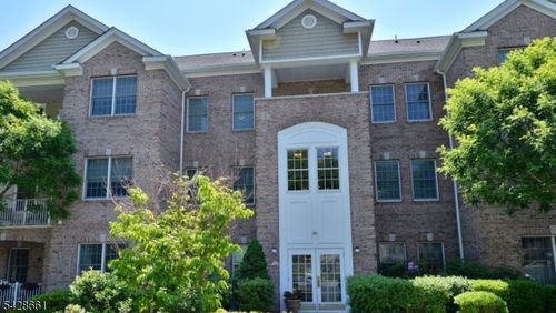 9615-15 Zachary Way, Mount Arlington, NJ, 07856-2322 | Card Image