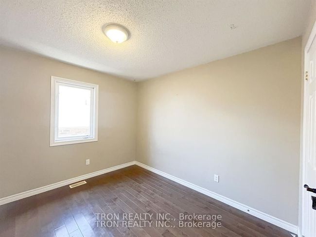 888 Barbados St, House other with 4 bedrooms, 3 bathrooms and 4 parking in Oshawa ON | Image 18