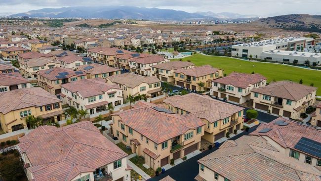 UNIT-1 - 1711 Cal Orchid Pl, Condo with 2 bedrooms, 2 bathrooms and 1 parking in Chula Vista CA | Image 45