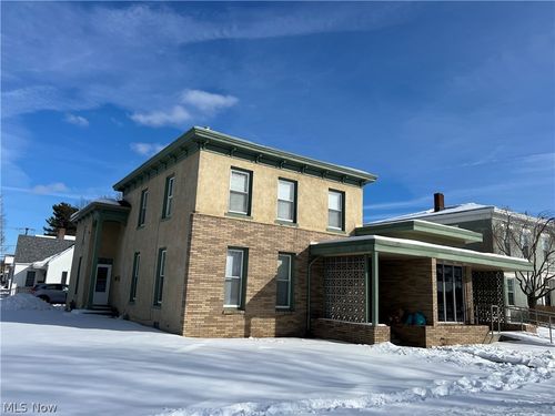 249 Fair Ave Nw, New Philadelphia, OH, 44663-3735 | Card Image