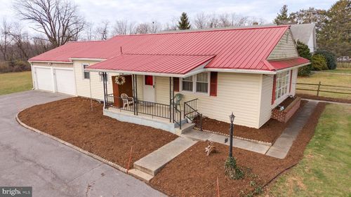 612 Lindia Drive Drive, CHAMBERSBURG, PA, 17202 | Card Image