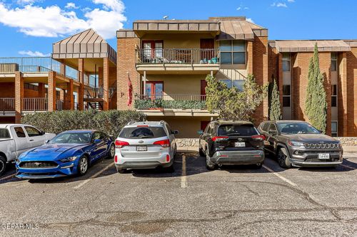 p358-4433 N Stanton St, El Paso, TX, 79902-1372 | Card Image