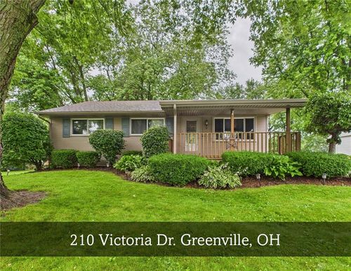 210 Victoria Dr, Greenville, OH, 45331-2638 | Card Image