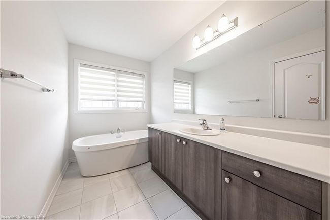 391 Athabasca Common, Townhouse with 3 bedrooms, 3 bathrooms and 2 parking in Oakville ON | Image 20