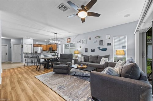 8169 Pacific Beach Dr, FORT MYERS, FL, 33966-7955 | Card Image