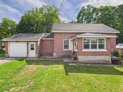 24 Market St, Tara, ON, N0H2N0 | Card Image