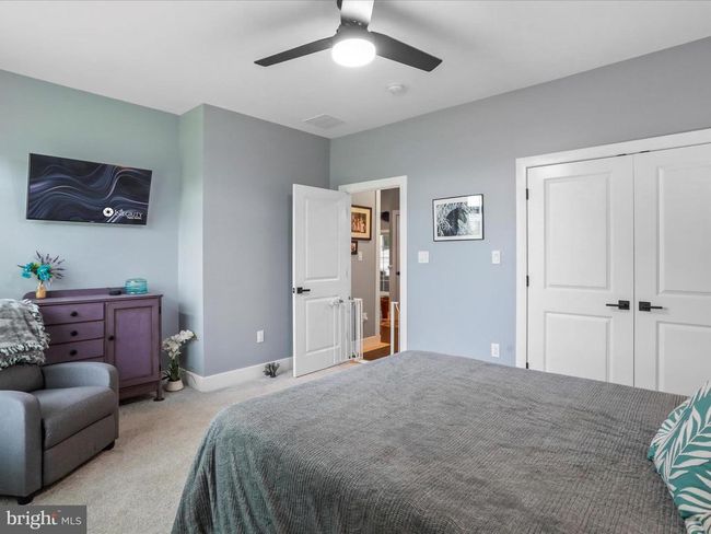 3447 Old Leetown Pike, House other with 3 bedrooms, 2 bathrooms and null parking in RANSON WV | Image 19