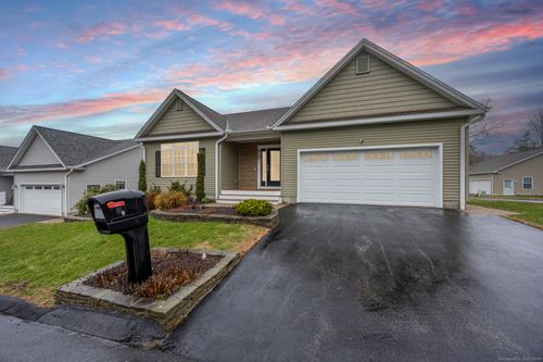 9 Hannah Way, Harwinton, CT, 06791-1132 | Card Image