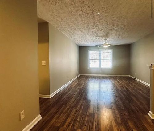 3221 Fairington Dr, Lithonia, GA, 30038-5005 | Card Image