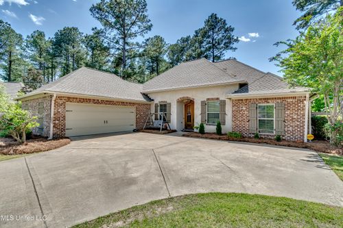 111 Claw Creek Cv, Madison, MS, 39110-6017 | Card Image