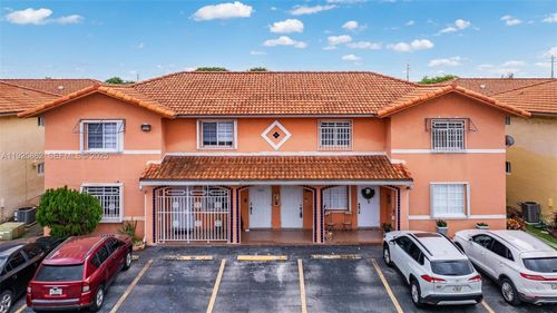 13202-10101 W Okeechobee Rd, Hialeah Gardens, FL, 33016-3109 | Card Image