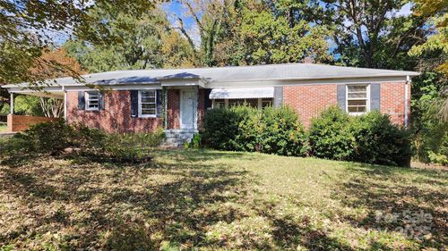 150 31st Ave Nw, Hickory, NC, 28601-1034 | Card Image