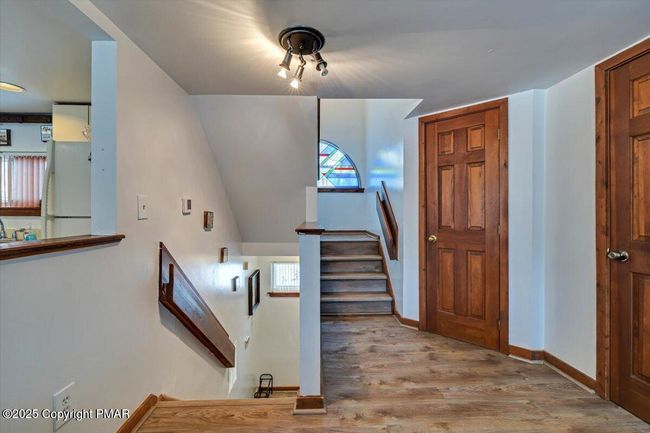 Main Floor | Image 5