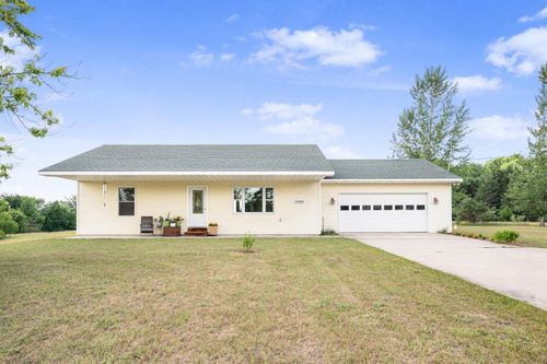 10997 30th Ave, Sylvan Township, MI, 49631 | Card Image