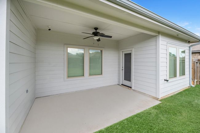 Covered patio complete with a fan and gas outlets. | Image 22