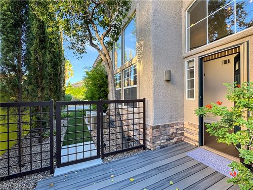 1352 Fox Acres Dr, Las Vegas, NV, 89134-6377 | Card Image