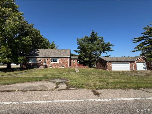 401 Springfield Rd, Gillespie, IL, 62033-1367 | Card Image