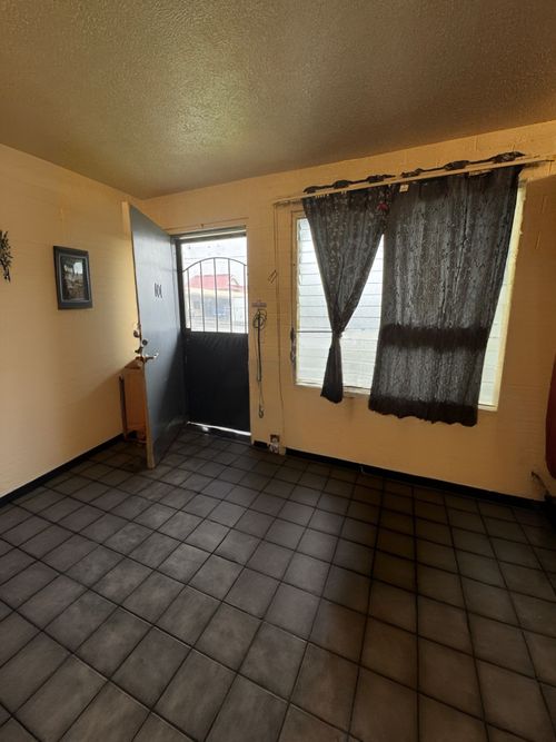 apt-101-33 Hualalai St, HILO, HI, 96720-3801 | Card Image