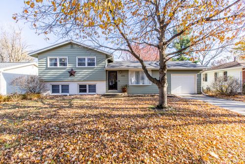 1211 Sandburg Dr, Bloomington, IL, 61704-3611 | Card Image