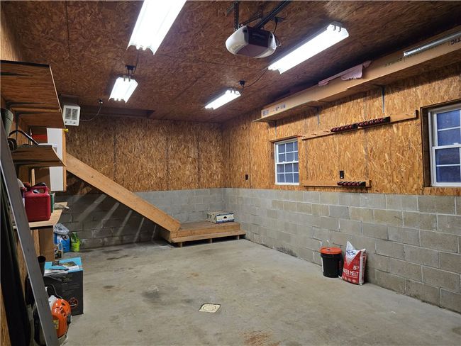 235 Smith Rd, House other with 3 bedrooms, 3 bathrooms and 2 parking in Cabot PA | Image 46