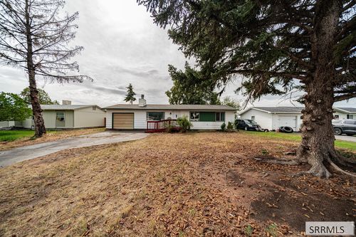 2418 Stace Cir, Idaho Falls, ID, 83401-5229 | Card Image