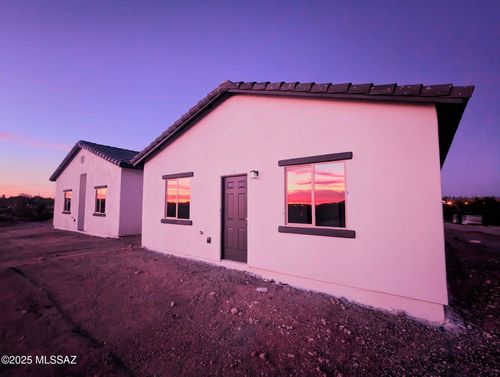 b-5829 N Escondido Ln, Tucson, AZ, 85704-2703 | Card Image