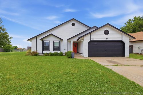 1508 Cypress Ave, Broken Arrow, OK, 74012-9141 | Card Image