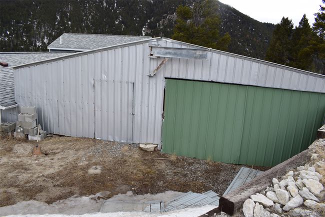 View of pole building with a mountain view | Image 79