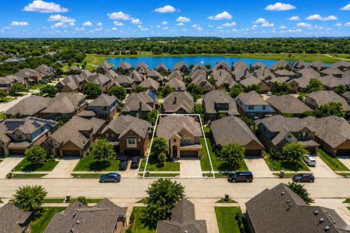 8416 Whistling Duck Dr, Fort Worth, TX, 76118-7621 | Card Image