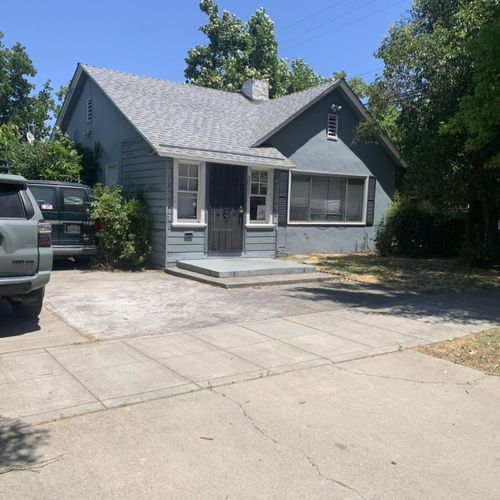 3031 U Street, Sacramento, CA, 95817 | Card Image