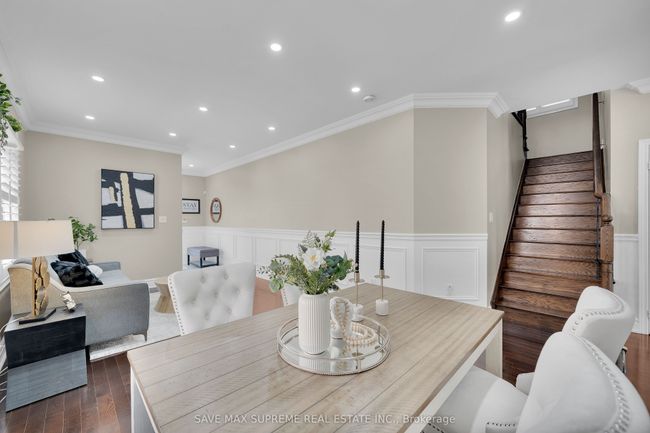 22 Constance St, House other with 6 bedrooms, 6 bathrooms and 5 parking in Brampton ON | Image 8