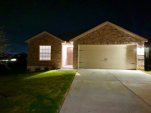 140 Allington Cir, Jarrell, TX, 76537-2035 | Card Image