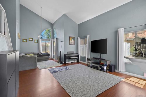 1130 Mako Ln, Perris, CA, 92571-4922 | Card Image