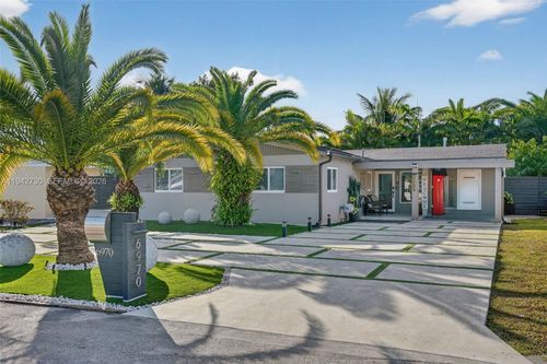 6970 Sw 24th St, Miramar, FL, 33023-3729 | Card Image