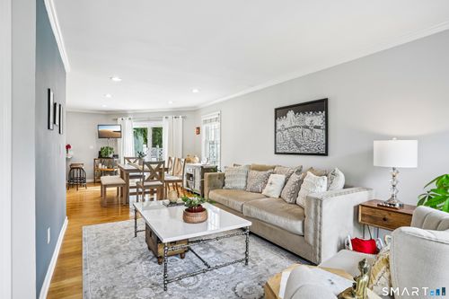 2-55 Waterford Ln, Stamford, CT, 06905-4515 | Card Image