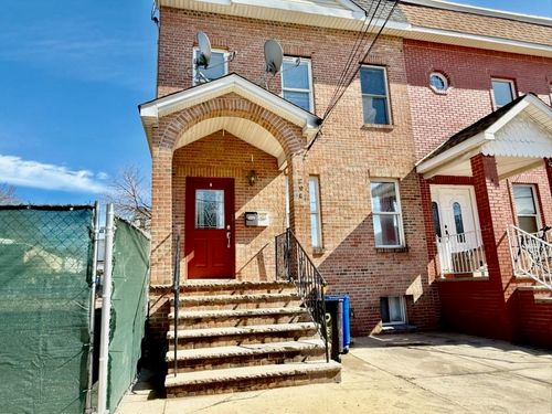 2-204 Olean Ave, Jersey City, NJ, 07306-6616 | Card Image