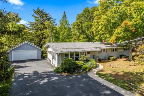 24 S Grant St, North Aurora, IL, 60542-1602 | Card Image