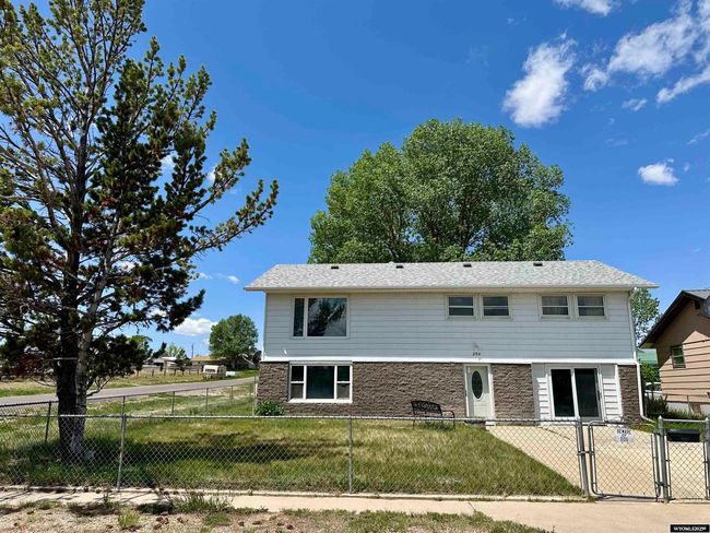 204 N 7 Th St, House other with 5 bedrooms, 2 bathrooms and null parking in Saratoga WY | Image 27