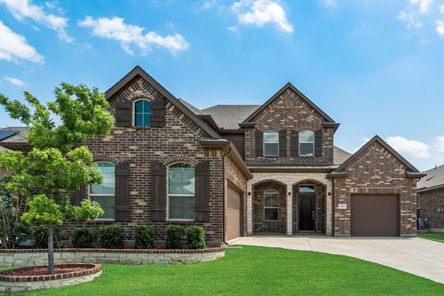 7807 Links Dr, Arlington, TX, 76001-6597 | Card Image