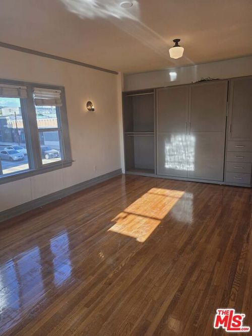 b-1275 N Wilton Pl, Los Angeles, CA, 90038-2477 | Card Image