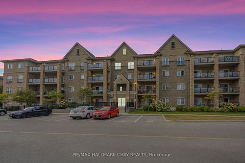 409-41 Ferndale Dr S, Barrie, ON, L4N5T6 | Card Image