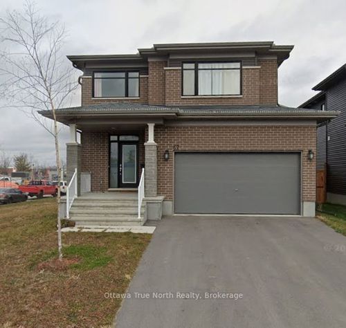 67 Christie St, Carleton Place, ON, K7C0P4 | Card Image