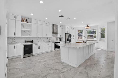 7001 Chesapeake Cir, Boynton Beach, FL, 33436-8567 | Card Image